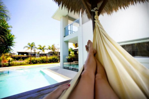 Heated Pool - Peaceful and Relaxing Beachside Family Entertainer